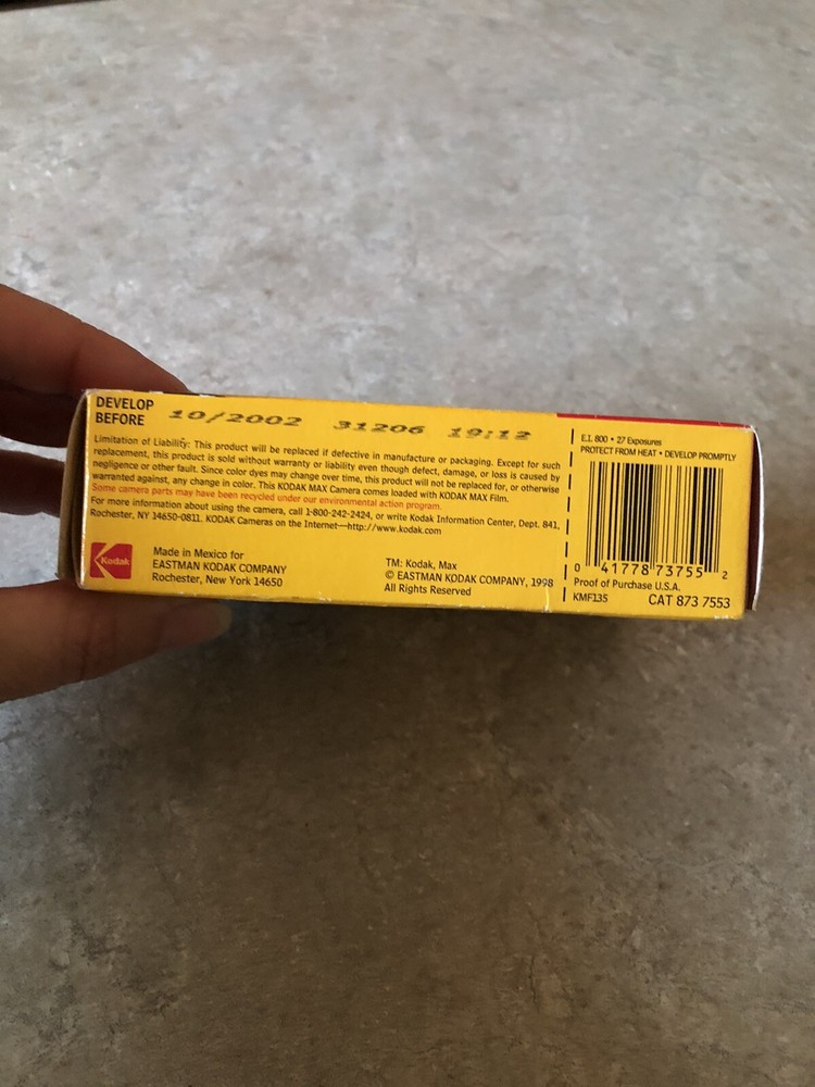 Kodak Max Flash 27 Exp Single Use Camera NEW! Exp 10/2002