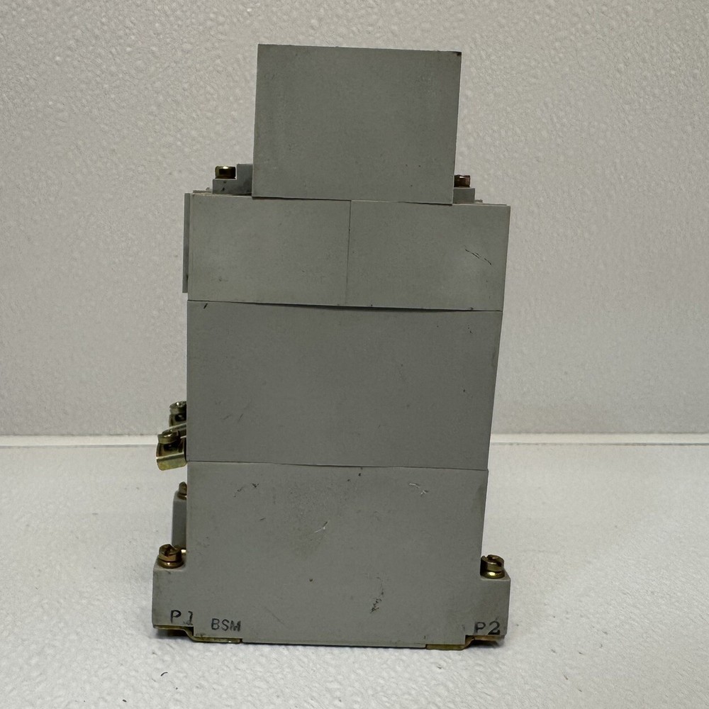 Allen Bradley 700-RTC00100U24 Ser. A Solid State Adjustable Timing Relay