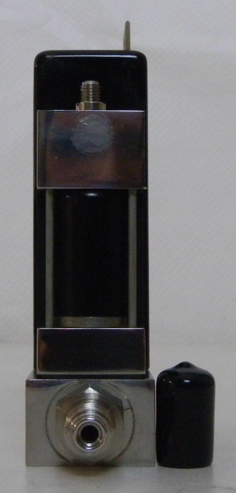 Unit UFC-1000 Mass Flow Controller, Gas- SiH4, Range- 500sccm, Used