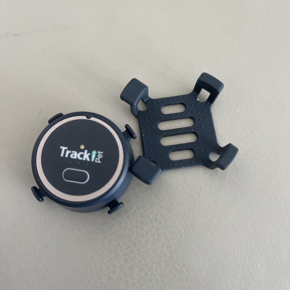 TRACKi PET  TRKM009