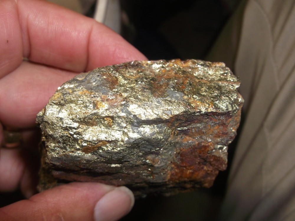 Gold, silver, copper, 315 grams samples ,ore high grade .