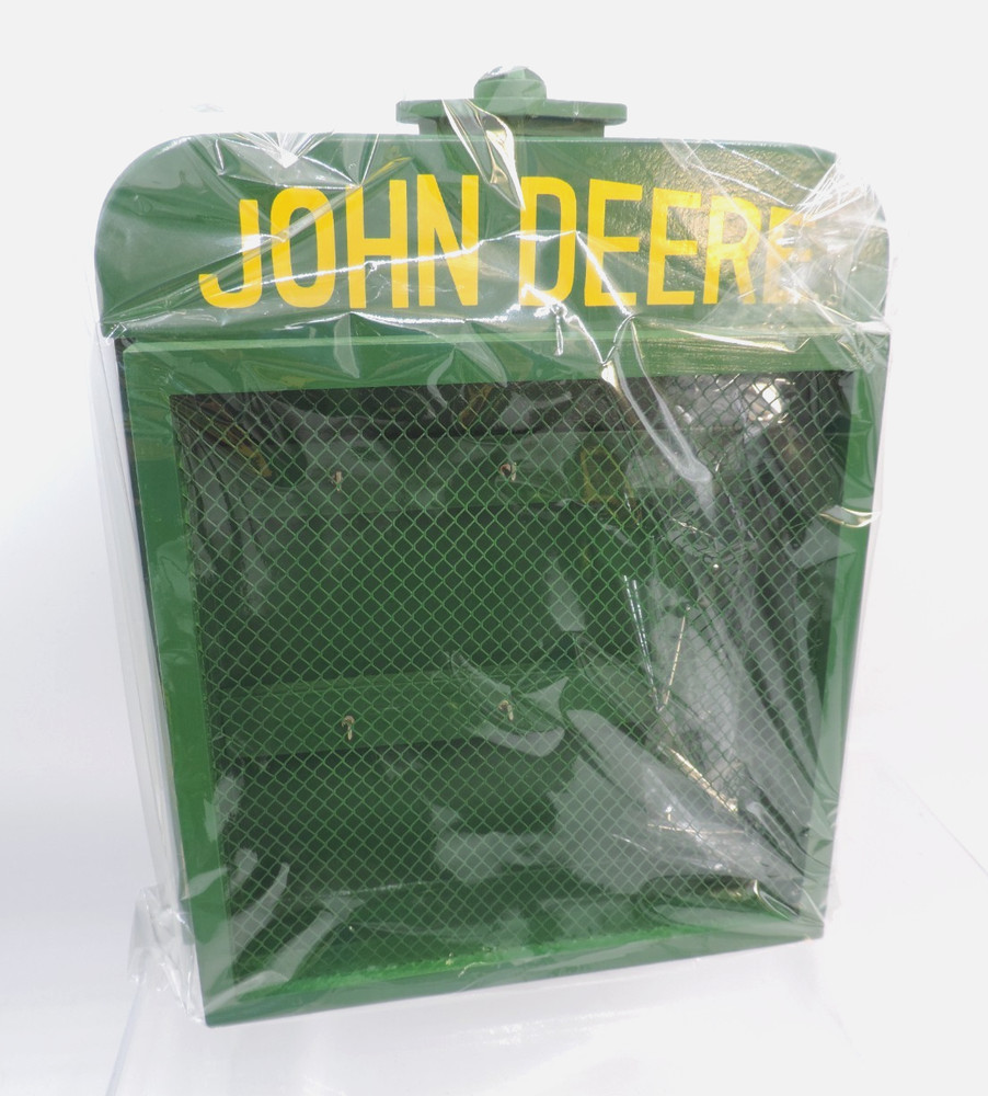 John Deere Radiator Keybox (dr-7601-A) / Open Box