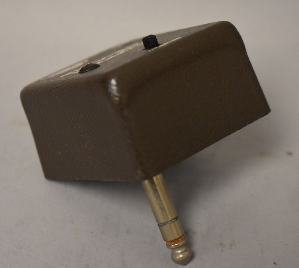 AXE Model BPA-1 Buffer Pre-Amp w/Box