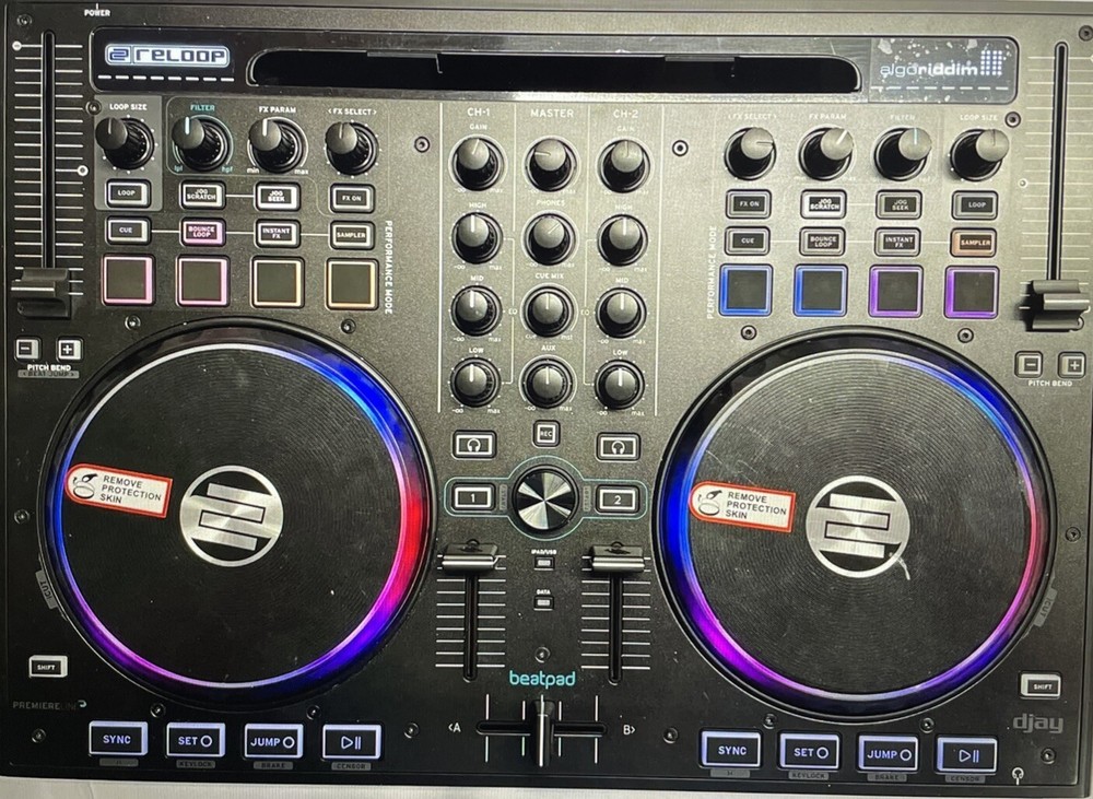 Algoriddim Reloop BeatPad - DJ Controller