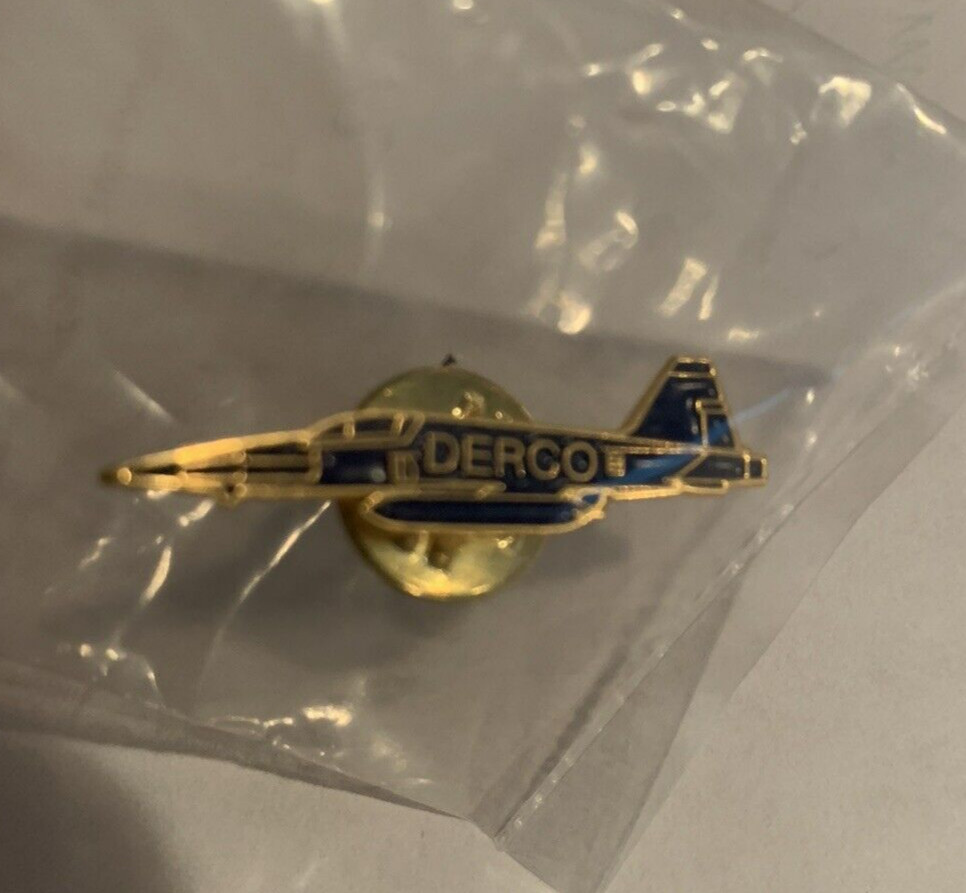 DERCO...AIRPLANE PIN