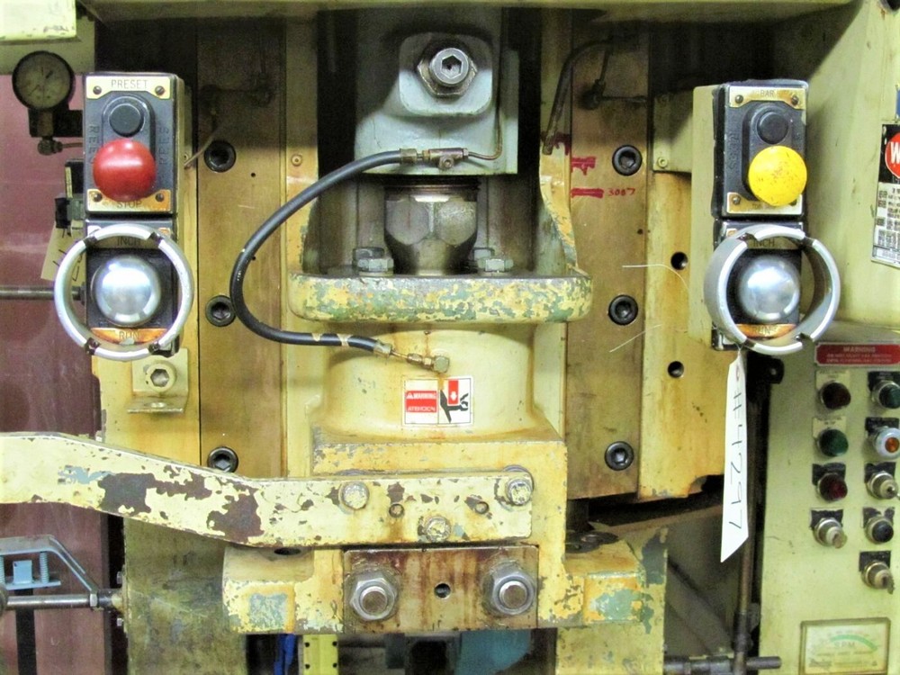 High Speed OBI Press • 45 Ton Model CH-45 • 150-450 SPM Variable Speed