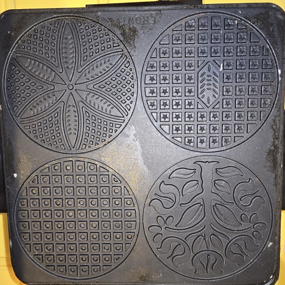 Toastmaster Pizzelle Cookie & Waffle Maker Reversible Plates Model 290A