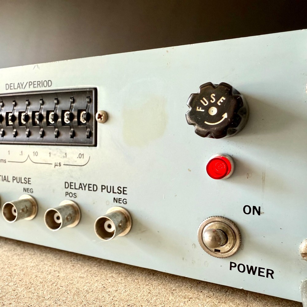 Berkeley Nucleonics Digital Delay Generator BNC 7055A Vintage Test Equipment