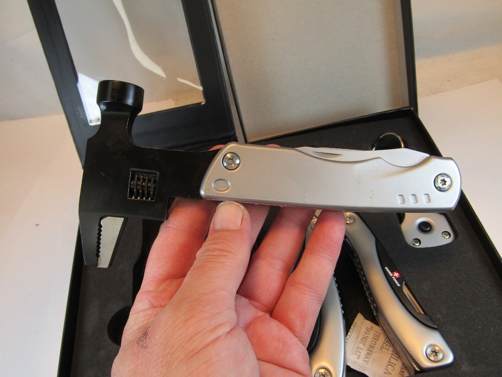 Swiss Force Multitool + Keychain + Hammer Multitool