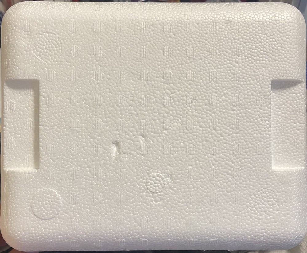 2 Styrofoam Box For Cold Things. Dimensions 6x8x8.