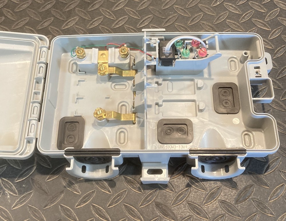 Corning Universal Network Interface Device Housing UNI-30W3-13U1