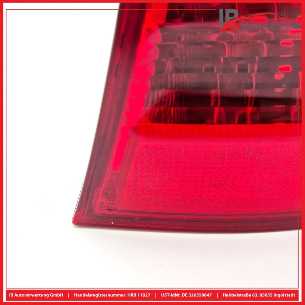 MERCEDES E-CLASS S211 ESTATE OUTER RIGHT TAIL LIGHT A2118201664