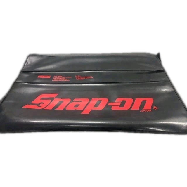 SNAP ON Tools fender cover large 26" X36" be comfortable working on cars BLACK!!