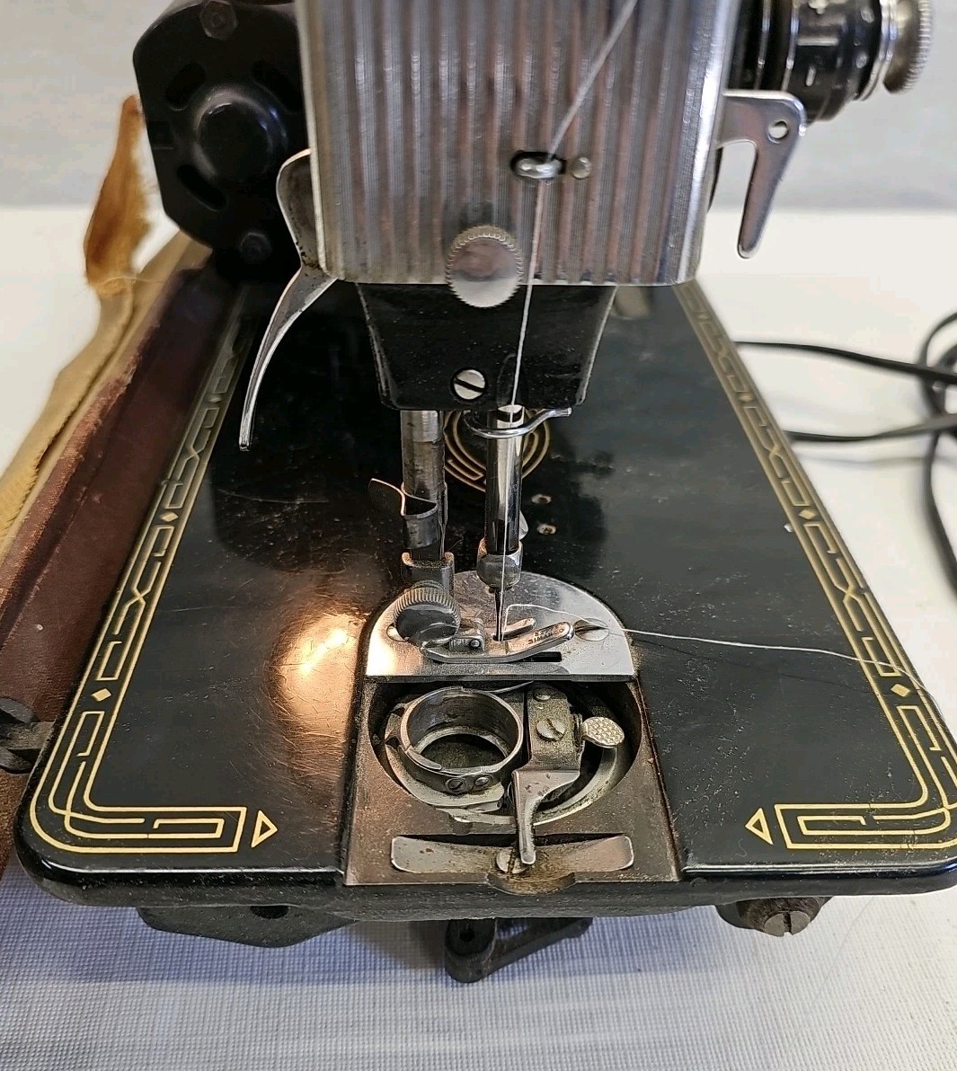 Vintage Singer 99K Sewing Machine Motor Works Need Belt