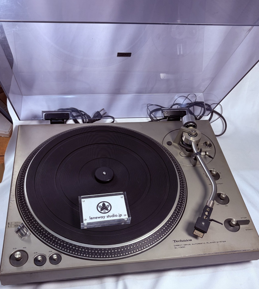 Technics SL-1300 Fully-Automatic Direct-Drive Turntable Record Player