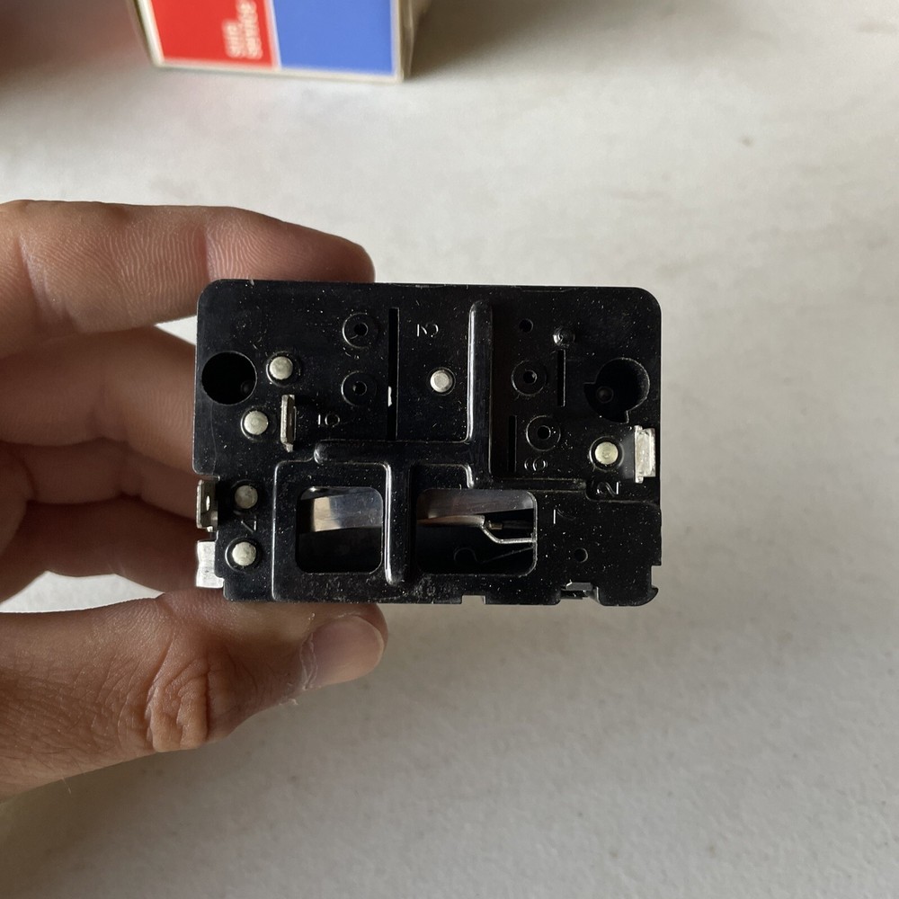 Westinghouse Genuine Pulse Switch QE80597