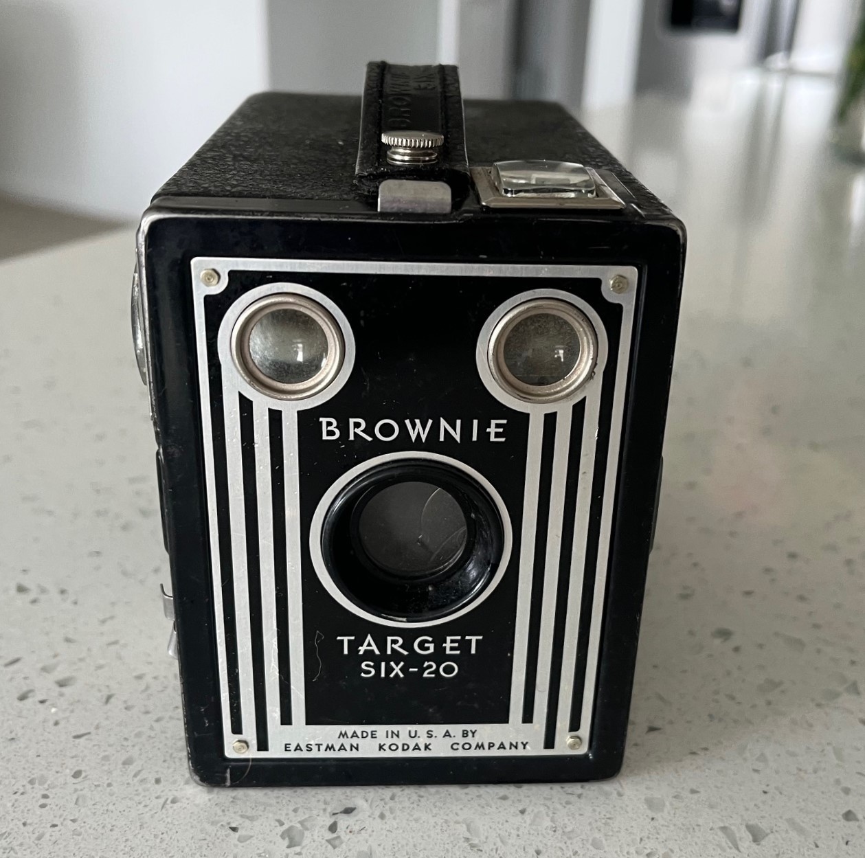 Kodak Brownie Target Six-20 box camera - untested