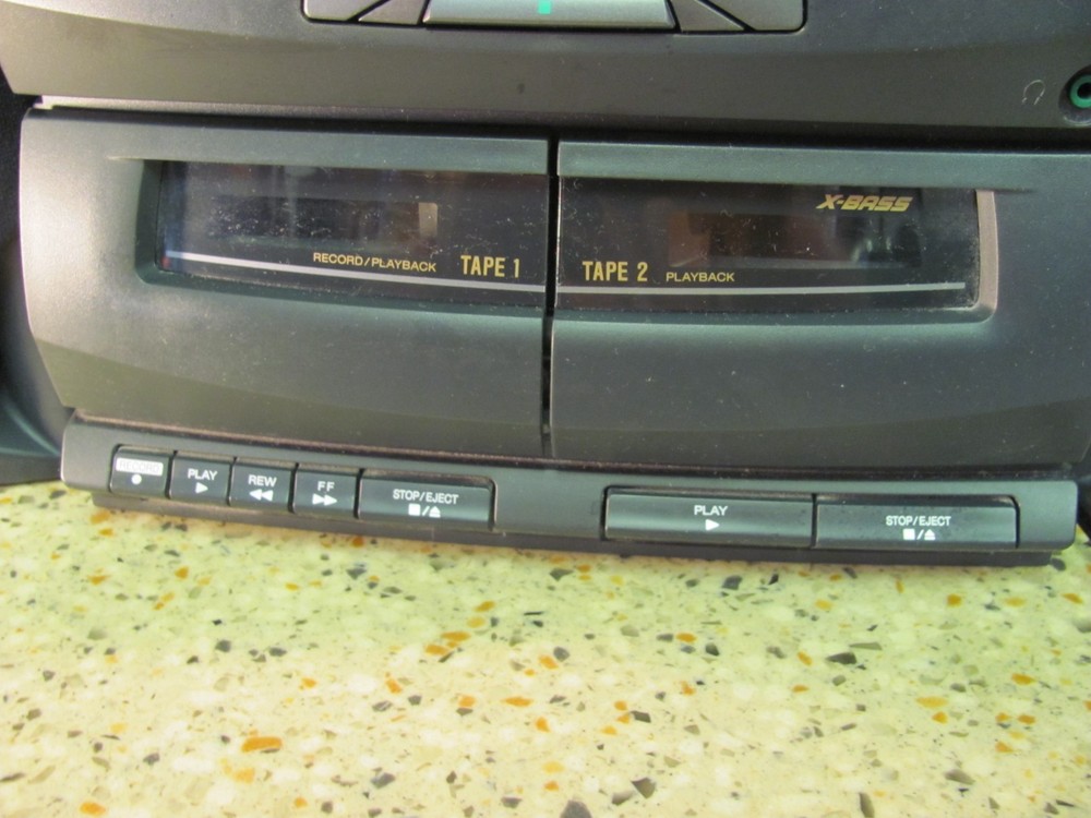 Sharp CD-C406 Mini Component System Stereo System