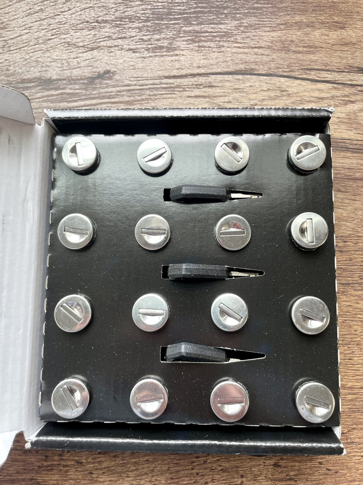 Thule One-Key System Lock Cylinders Set (Pack of 16) BRAND NEW + Free Shipping!