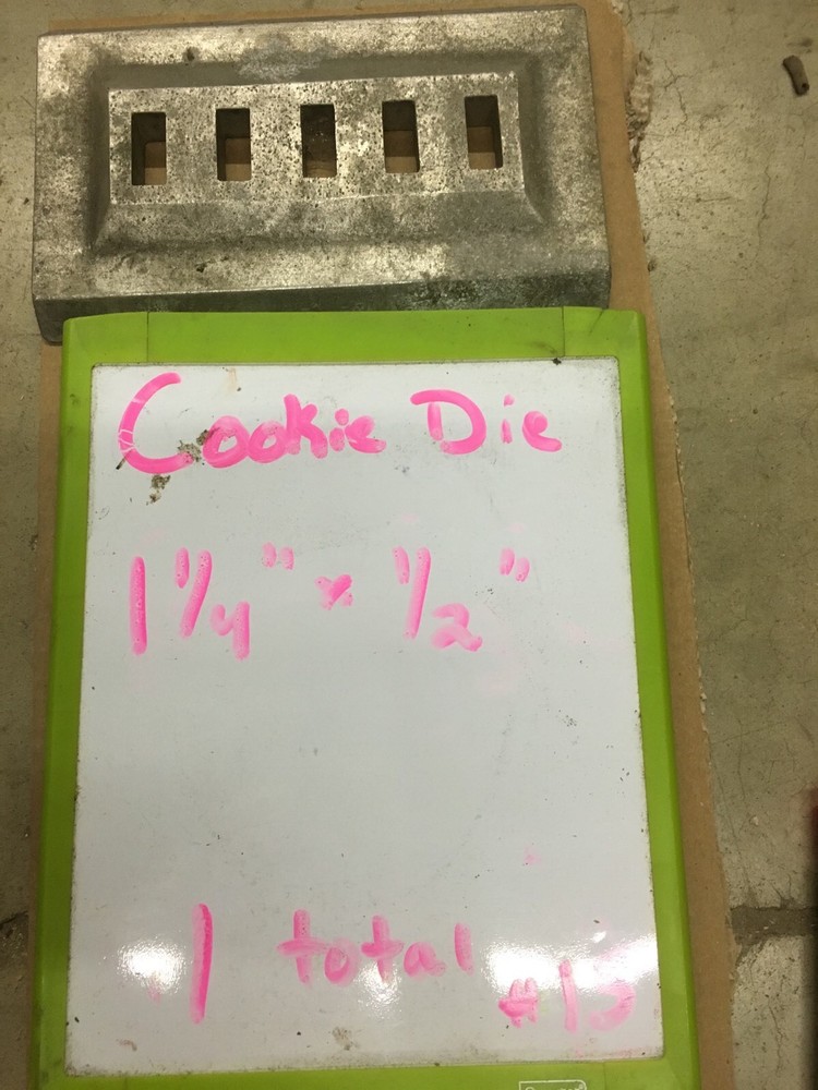 Triumph Magna Cookie Depositor Die "15"