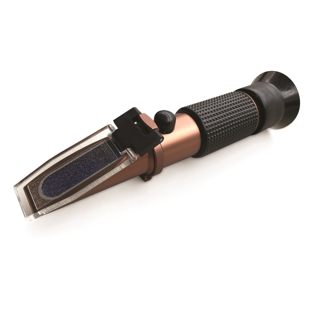 Central Tools 3R401 Refractometer for Coolant Battery & DEF
