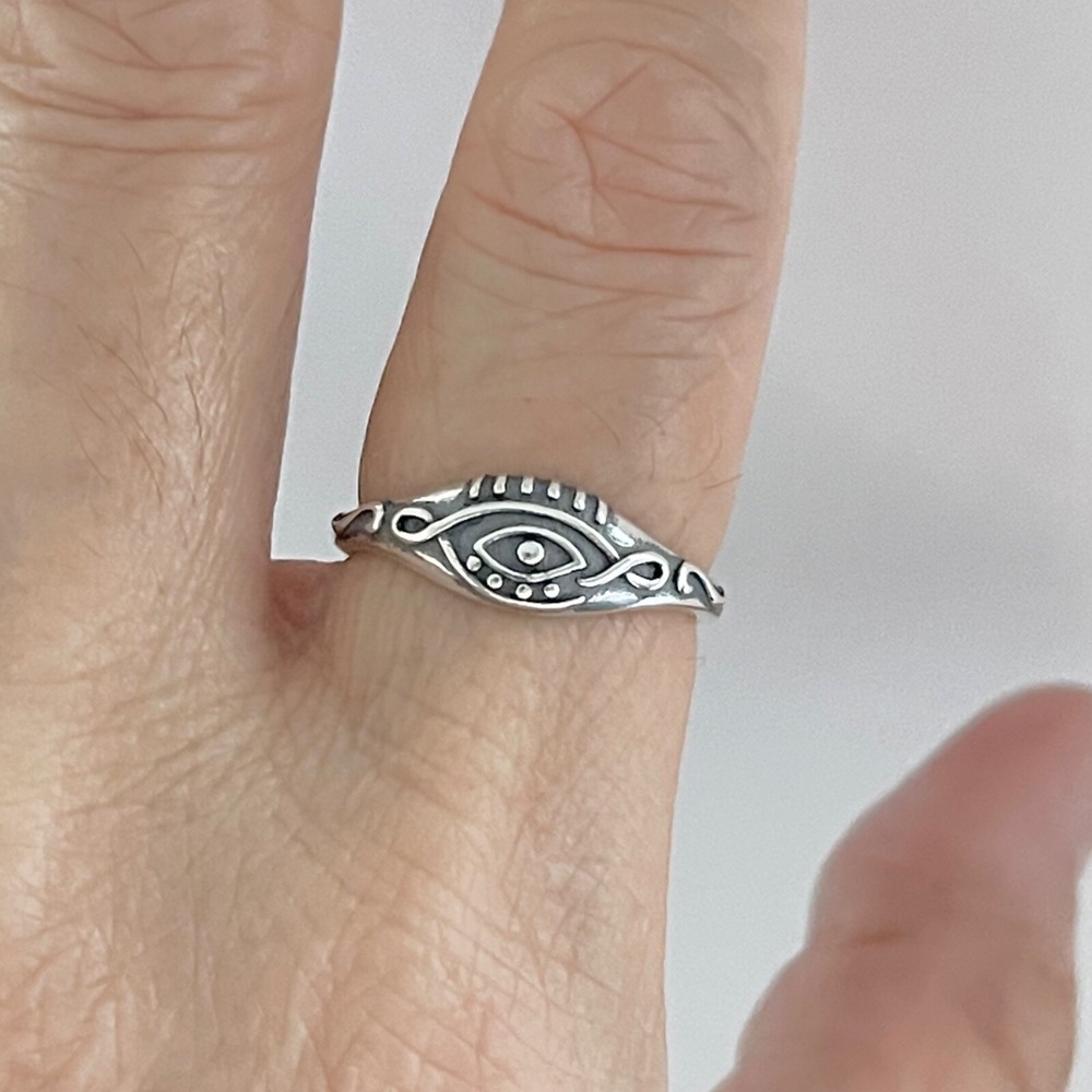 Sterling Silver Celtic Eye Ring, Protector Ring, Silver Ring, Evil Eye Ring