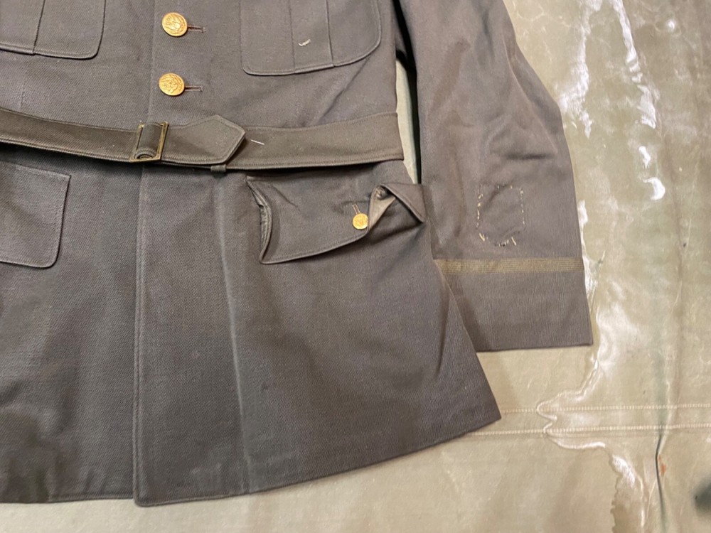 ORIGINAL WWII US ARMY OFFICER CLASS A DRESS JACKET- XSMALL 36R