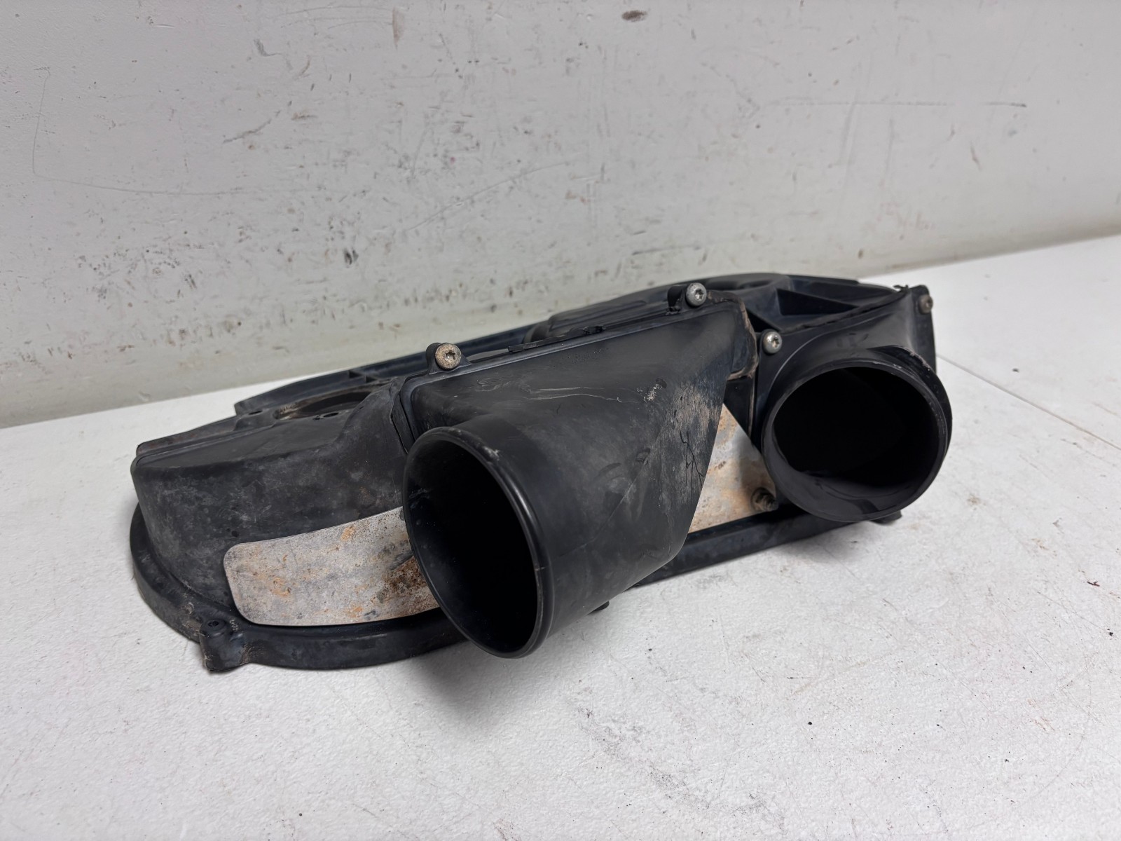 2018 Polaris Ranger 900 XP OEM Inner Clutch Cover Belt Box 2635158