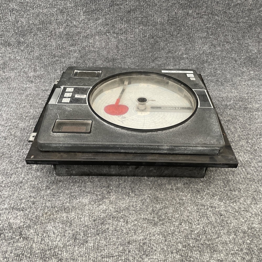Omega Engineering CT7100 Chart Recorder Used