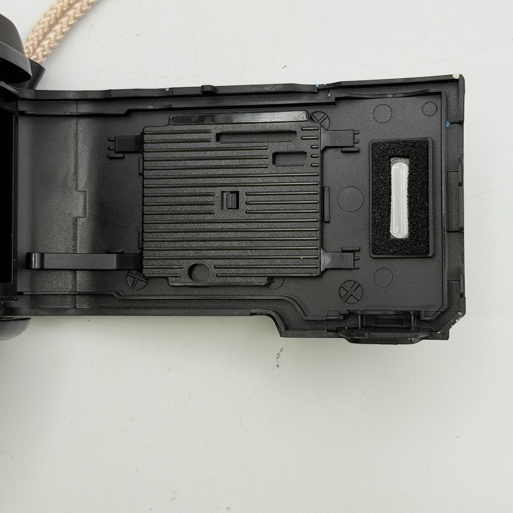 Polaroid 470 AF Auto Focus 35mm Camera With Flash - WORKS
