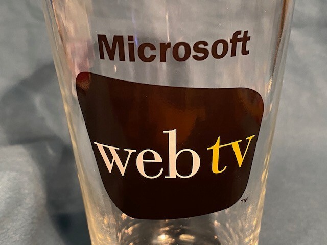 Microsoft webtv logo Pint Glass - MINT 1997 WebTV