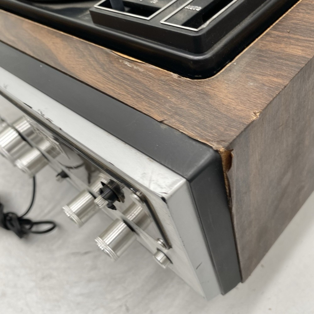 Zenith IS4040 Integrated Stereo System