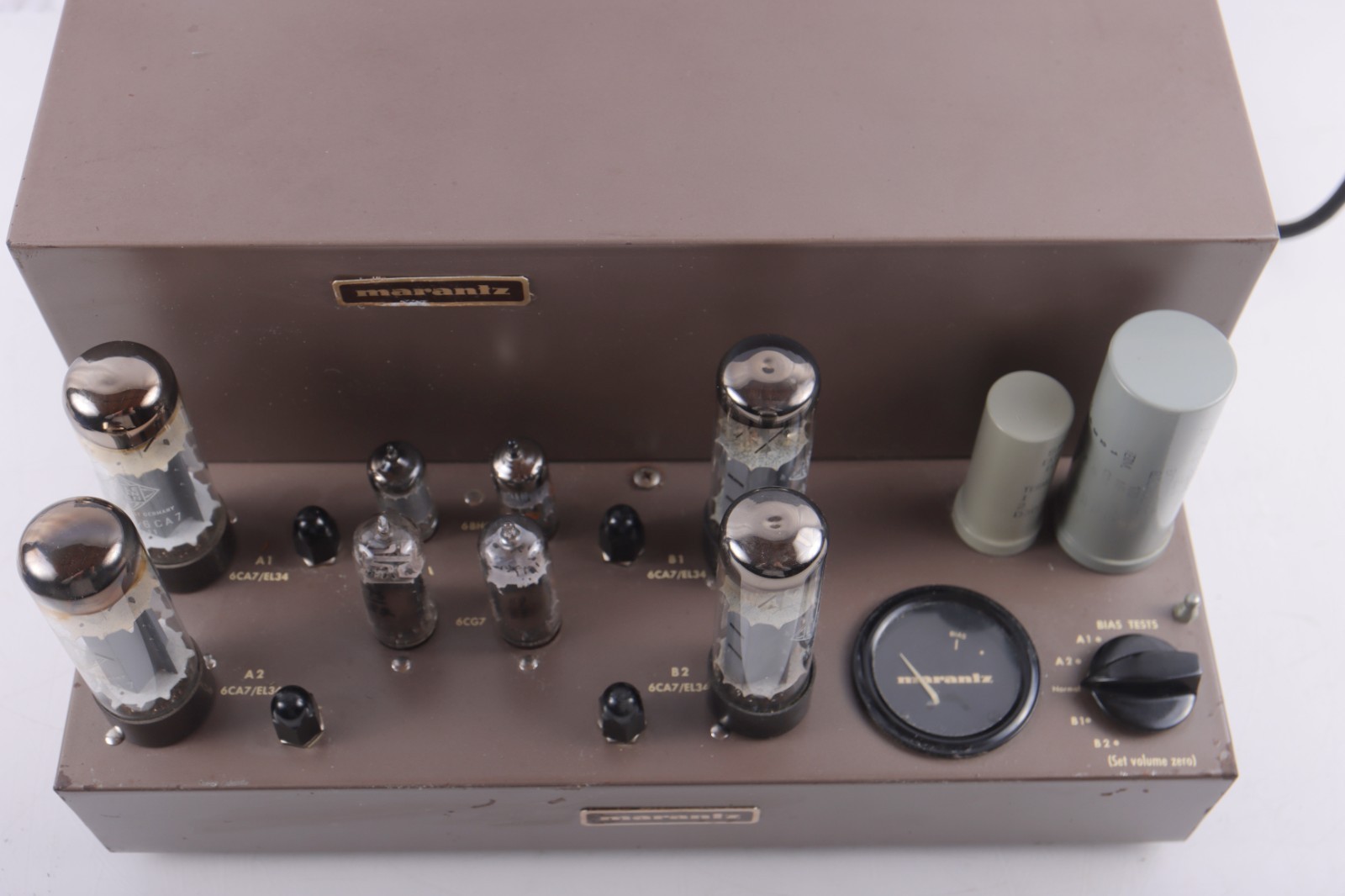 Marantz Model 8 Stereo Amplifier==Nice Original w/ Cage & Telefunken EL34's!