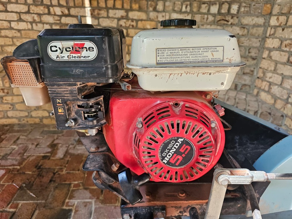 Target Masonry Saw Table-Gas Engine