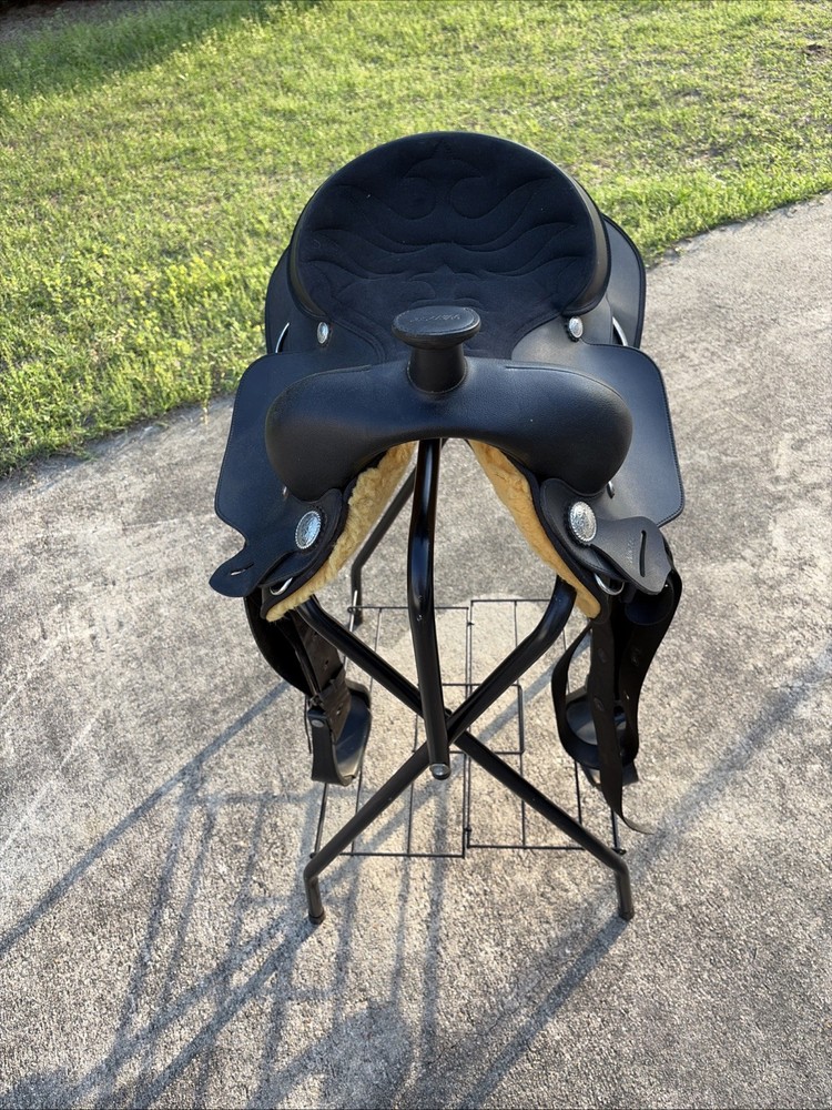 Wintec Saddle Black Seat