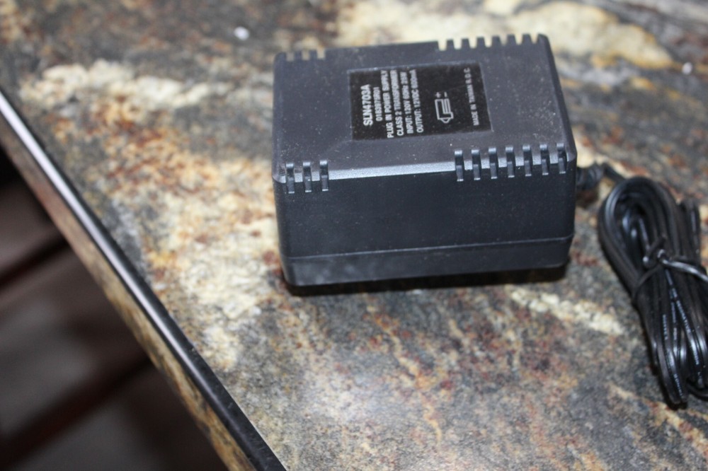 Plug In Power Supply, #SLN4703A