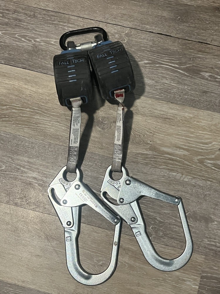 FALLTECH DuraTech 82706TB3 Self-Retracting Lifeline,Blue