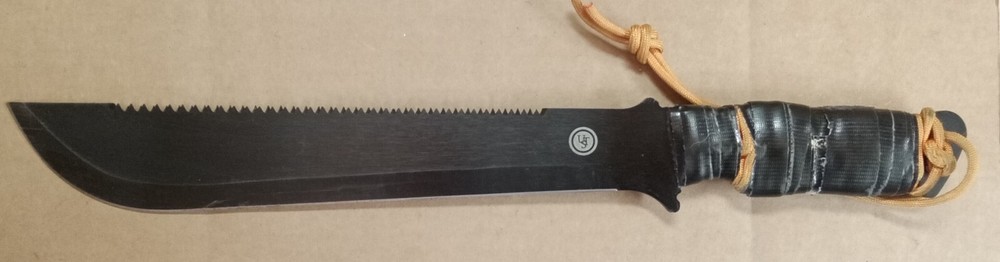 UST Paracuda Machete | 11.5" Blade