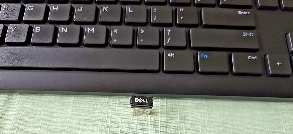 Dell Wireless Keyboard WK117 with Dongle