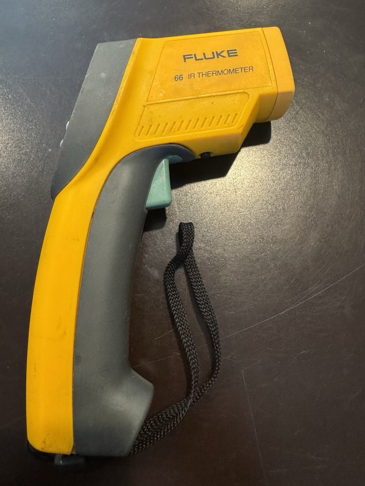 FLUKE 66 IR THERMOMETER Tested Working