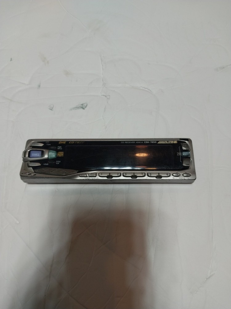 ALPINE CDA 7850 faceplate alpine