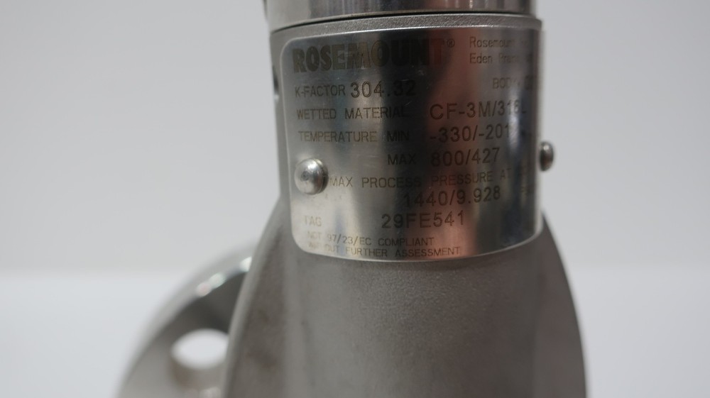 Rosemount 8800 Stainless Flanged Vortex Flow Meter 1-1/2in