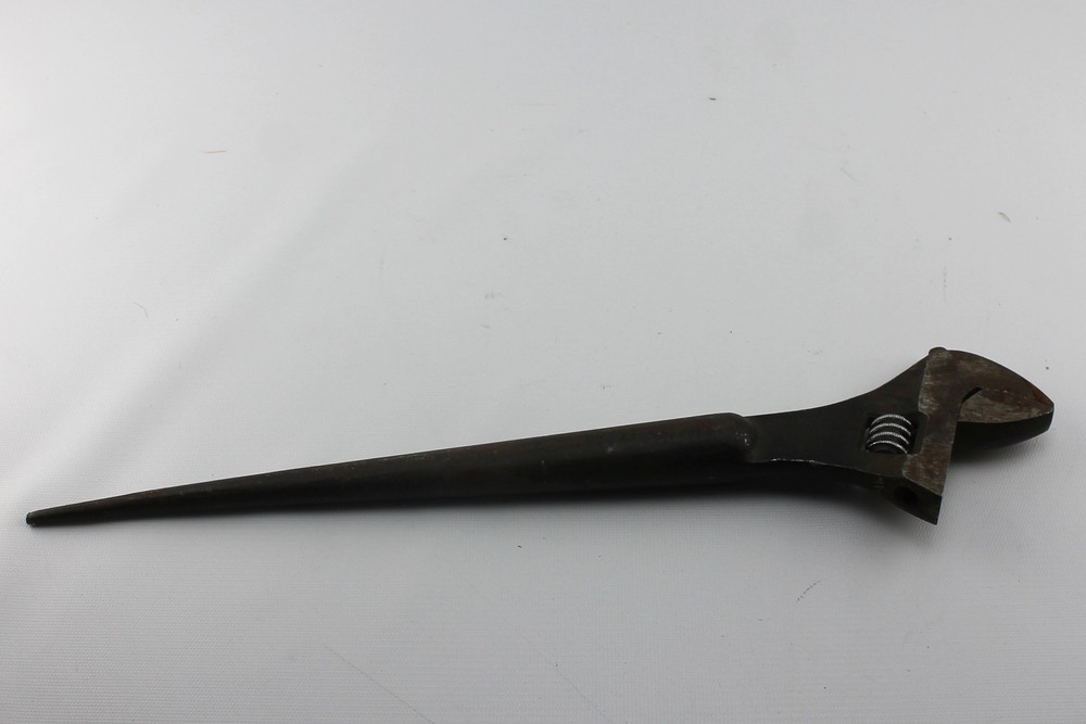 Adjustable Spud Wrench Adjustable Steelworkers Wrench