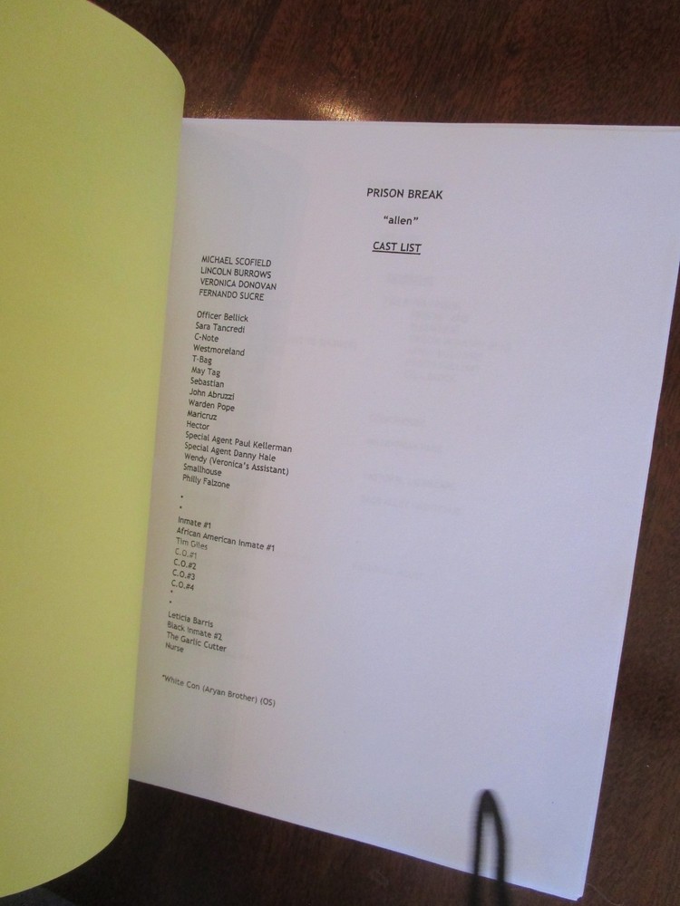 Prison Break 2005 Studio TV Signed Script Pilot Wentworth Miller Dom Purcell +