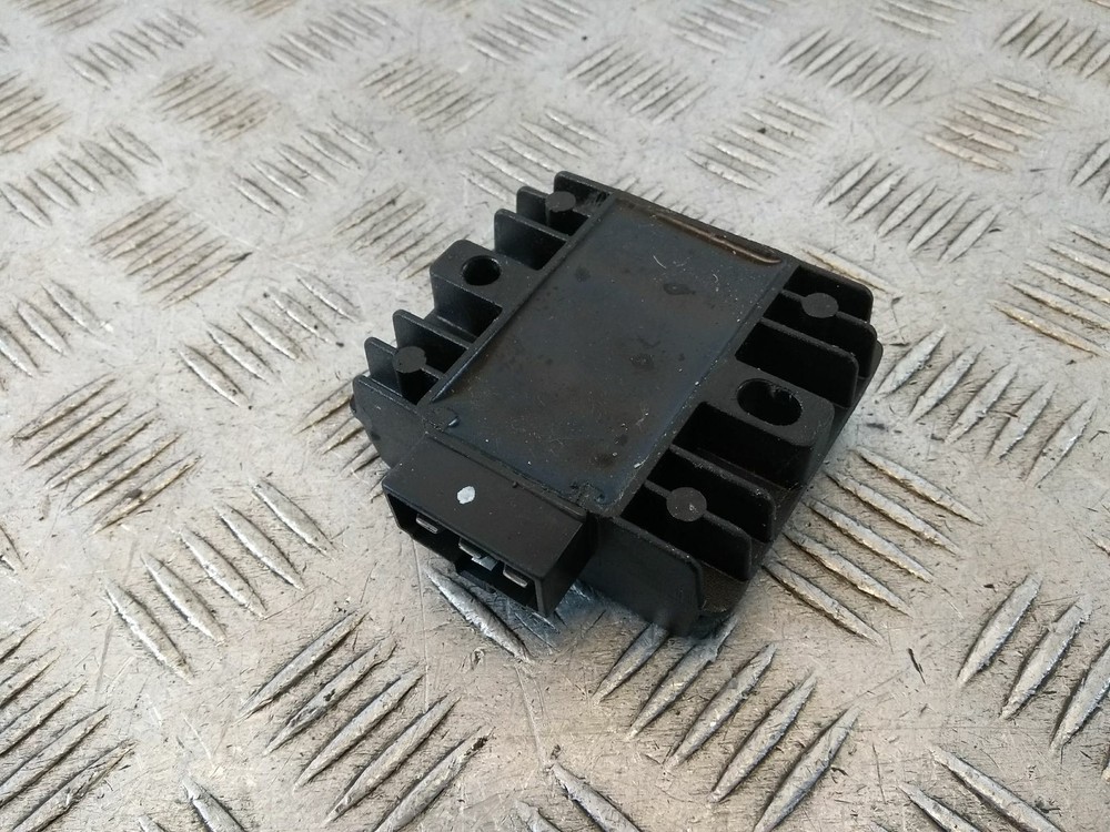 2018 YAMAHA YS 125 RECTIFIER REGULATOR