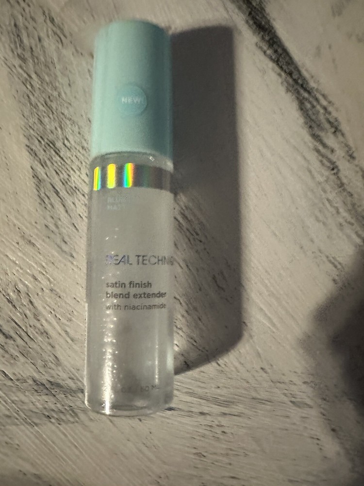 Real techniques satin finish blend extender 2 fl oz new