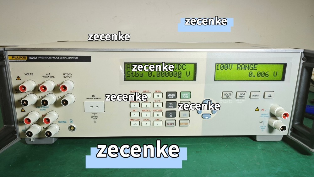 FLUKE 7526A multifunctional calibrator FLUKE 7526A