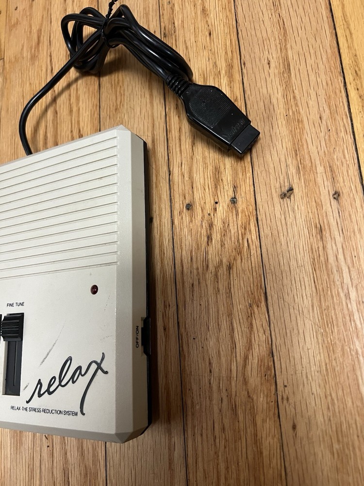 Vtg RELAX STRESS REDUCTION SYSTEM Atari Apple II Commodore Controller Accessory