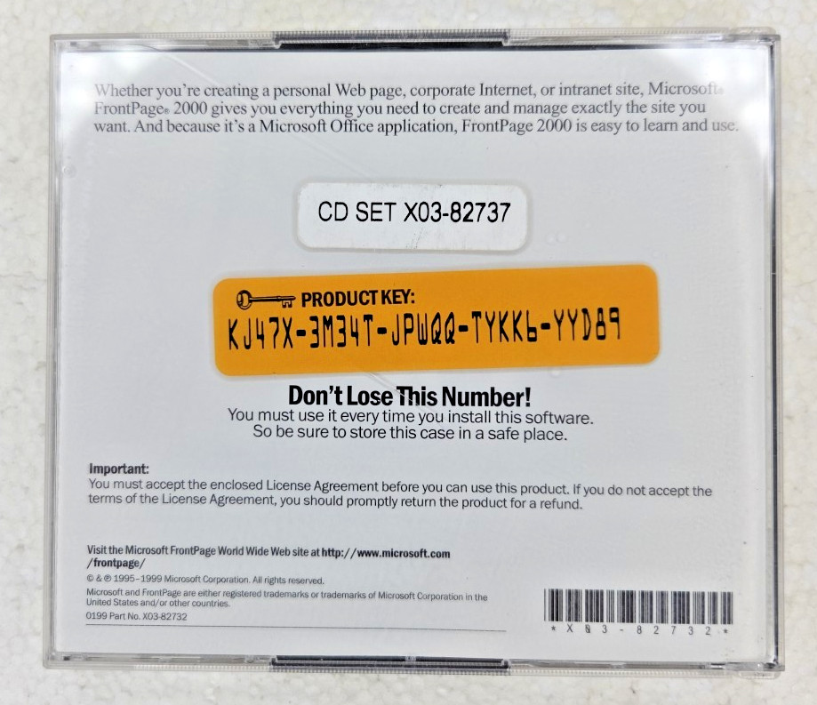 UPGRADE - Microsoft FrontPage 2000 UPGRADE (2-CD Set)