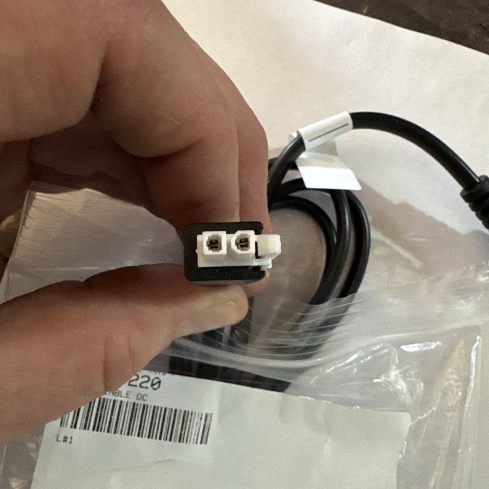 Tempurpedic power supply Input Cable 68000220